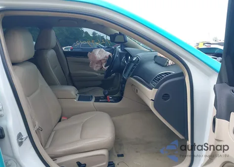 2013 Chrysler 300 Motown from USA, damaged, VIN 2C3CCAAG0DH508514